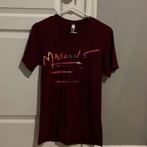 Maroon five tshirt